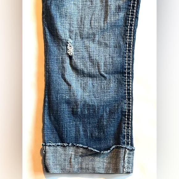 Hydraulic Women's Distressed Blue Jeans Capris Size 5/6 - Picture 4 of 15